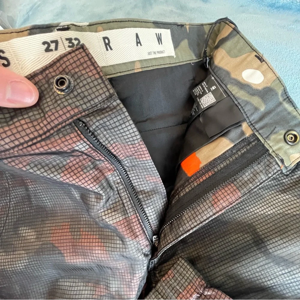 NWT G-Star E Boyfriend Mid Cargo Pants - Silkscreen Ripstop Print - Picture 11 of 16
